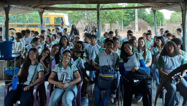 Estudantes do campus do IFPI de Valença visitam comunidade quilombola Tranqueira
