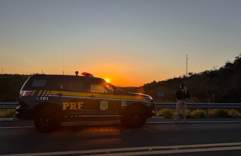 Motociclista morre ap&oacute;s perder controle de ve&iacute;culo na BR-316 em Elesb&atilde;o Veloso