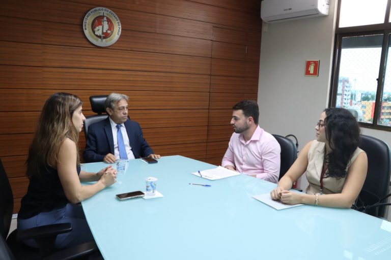 MPPI firma ANPPs para encerramento de lix&otilde;es nos munic&iacute;pios de Aroazes e Pimenteiras