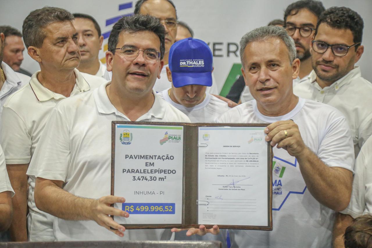 Governador inaugura reforma de escola, gin&aacute;sio poliesportivo e obras de mobilidade urbana em Inhuma