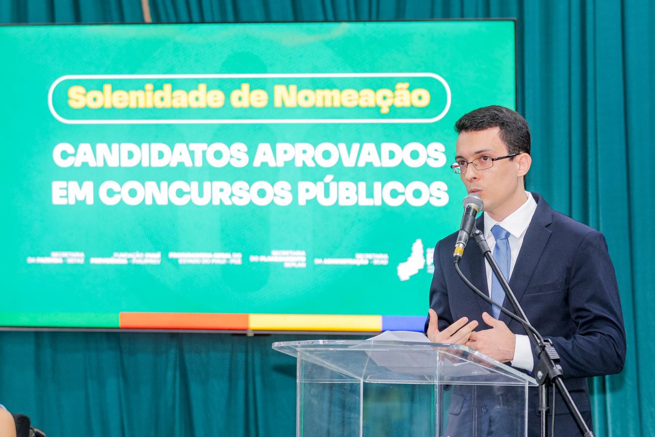 Posse de 80 novos servidores refor&ccedil;a quadro t&eacute;cnico da Sefaz-PI