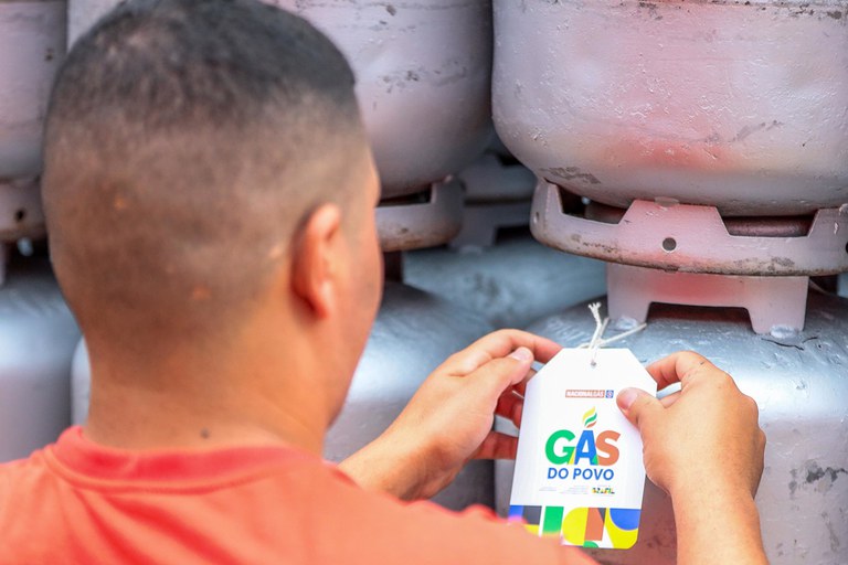 Revendedoras em Aroazes passam a oferecer benef&iacute;cios do programa G&aacute;s do Povo