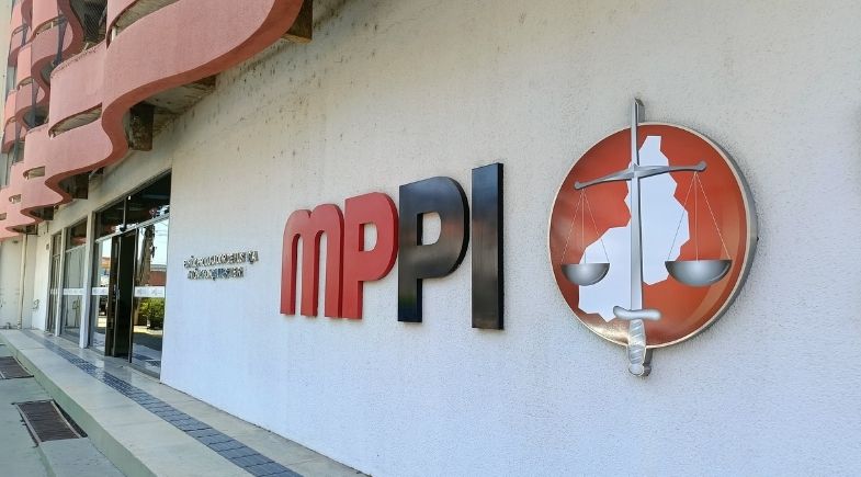 R&eacute;u que amea&ccedil;ou a esposa dizendo &ldquo;ela iria pagar&rdquo; e tentou mat&aacute;-la &eacute; condenado a sete anos