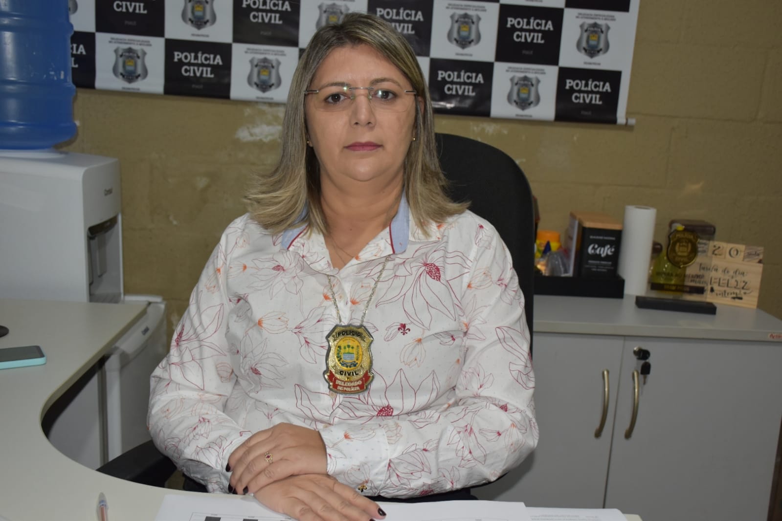Ap&oacute;s pol&ecirc;micas, delegada Francineide Fontes &eacute; transferida de Picos