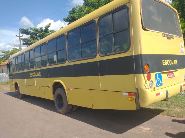 Minist&eacute;rio P&uacute;blico recomenda adequa&ccedil;&otilde;es no transporte escolar de Pimenteiras