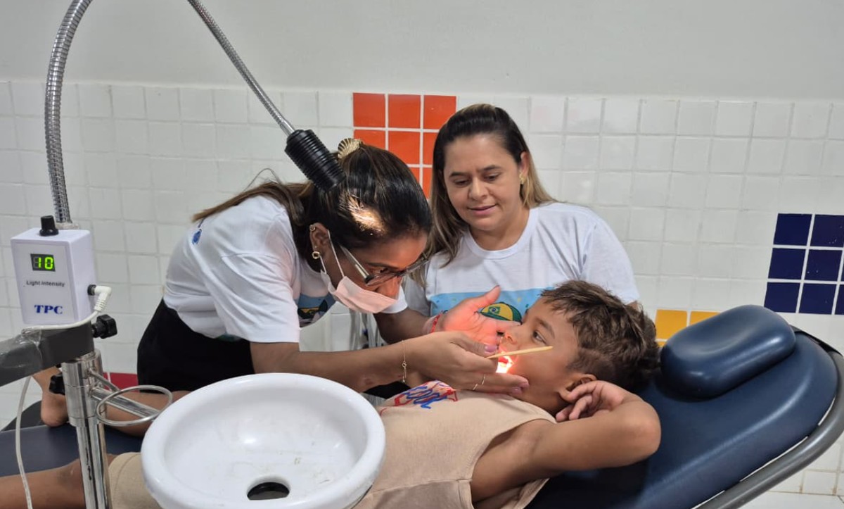 Prefeitura de Francinópolis realiza ação do Programa Saúde na Escola com foco em saúde bucal