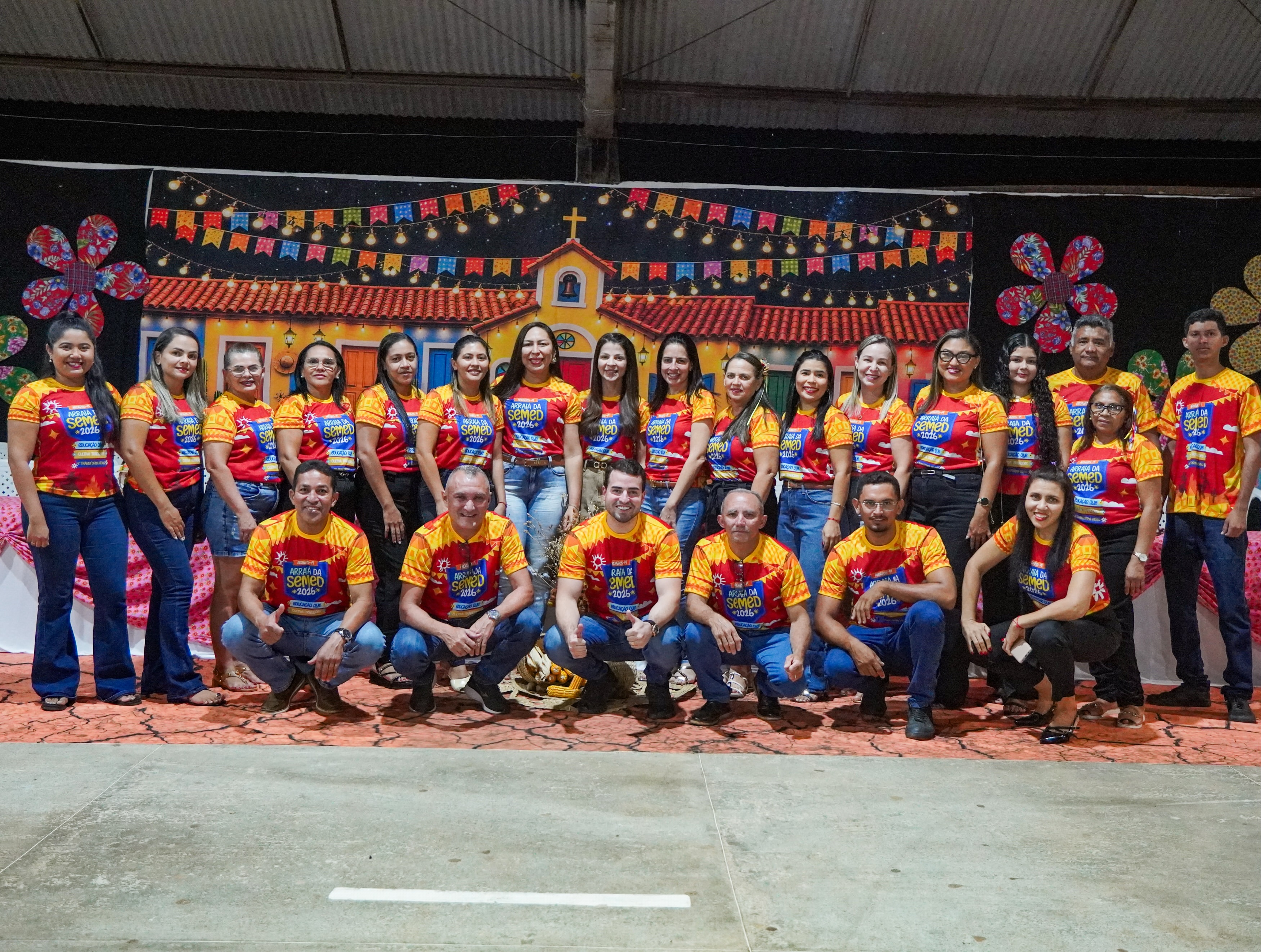 Prefeitura de Aroazes celebra tradi&ccedil;&otilde;es juninas em arrai&aacute; promovido pela SEMED