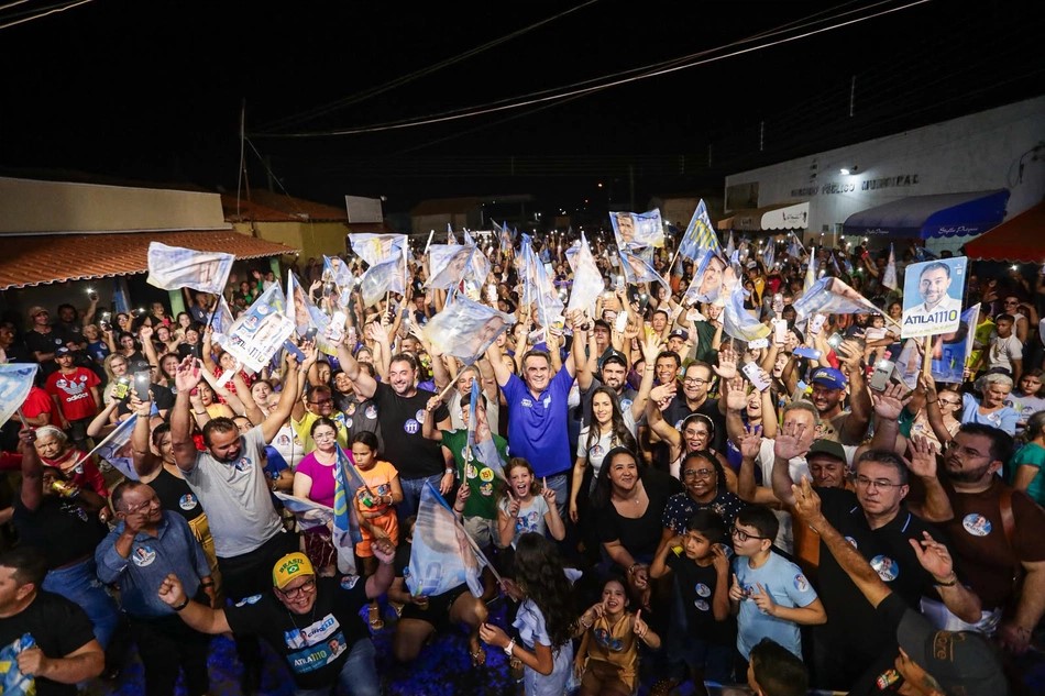 Ciro Nogueira percorre cerca de dez cidades em um s&oacute; dia