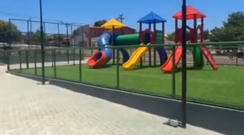 Prefeitura de Valen&ccedil;a do Piau&iacute; acompanha andamento da obra da Pra&ccedil;a Pereira Caldas