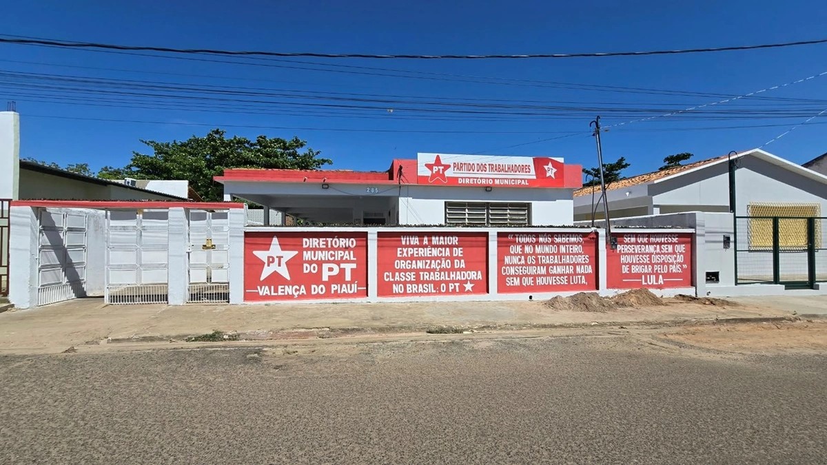 Diret&oacute;rio do PT de Valen&ccedil;a do Piau&iacute; sofre arrombamento e registra danos 