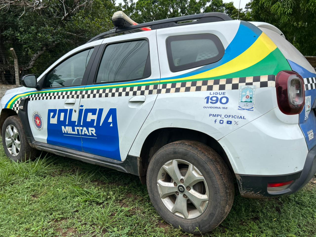 Gr&aacute;vida pede socorro &agrave; PM ap&oacute;s ser mantida presa por companheiro em Elesb&atilde;o Veloso