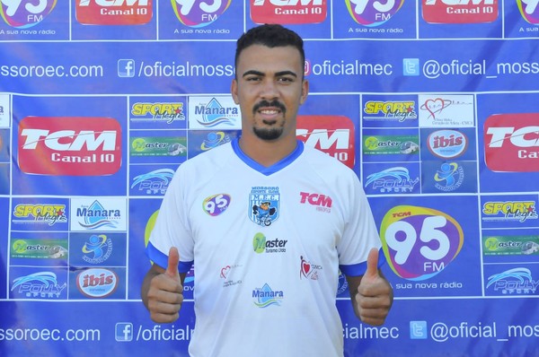 Picos contrata maior artilheiro do Iguatu e fecha elenco para o Piauiense S&eacute;rie B